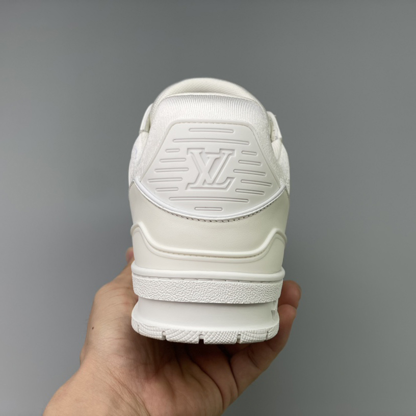 Louis Vuitton Trainer Sneaker (Upon UK Size) - 