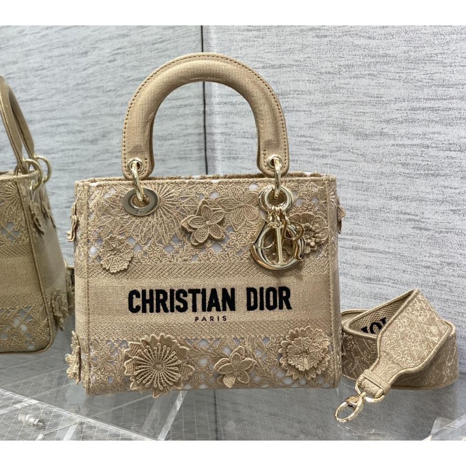 Dior Medium Lady D-lite Bag - 