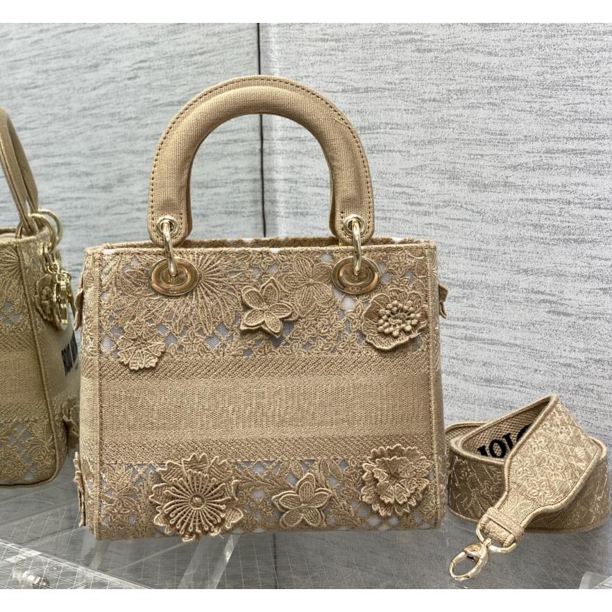 Dior Medium Lady D-lite Bag - 
