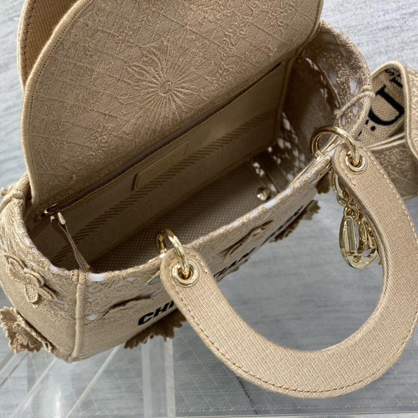 Dior Medium Lady D-lite Bag - 