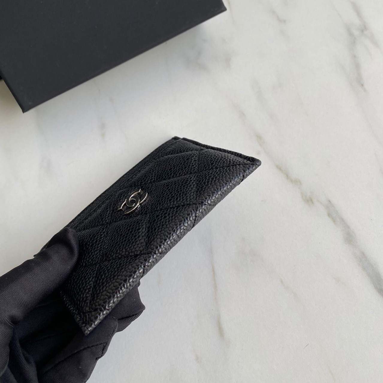 Chanel Classic Card Holder - DesignerGu