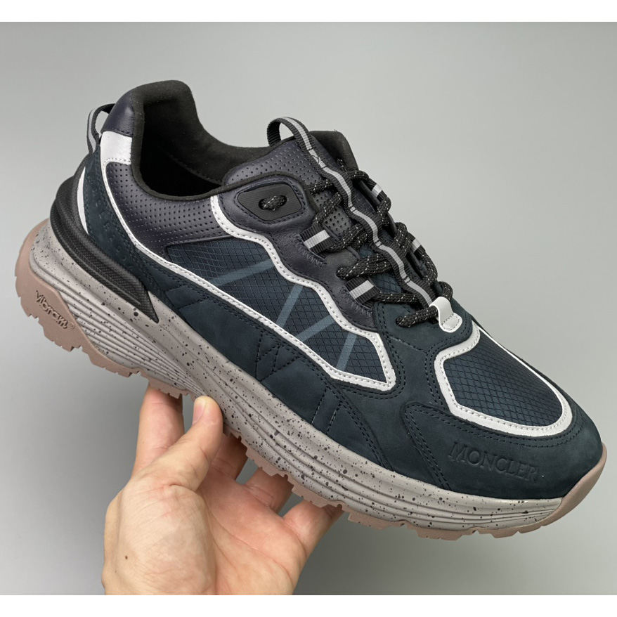 Moncler Lite Runner Low Top Sneaker - 