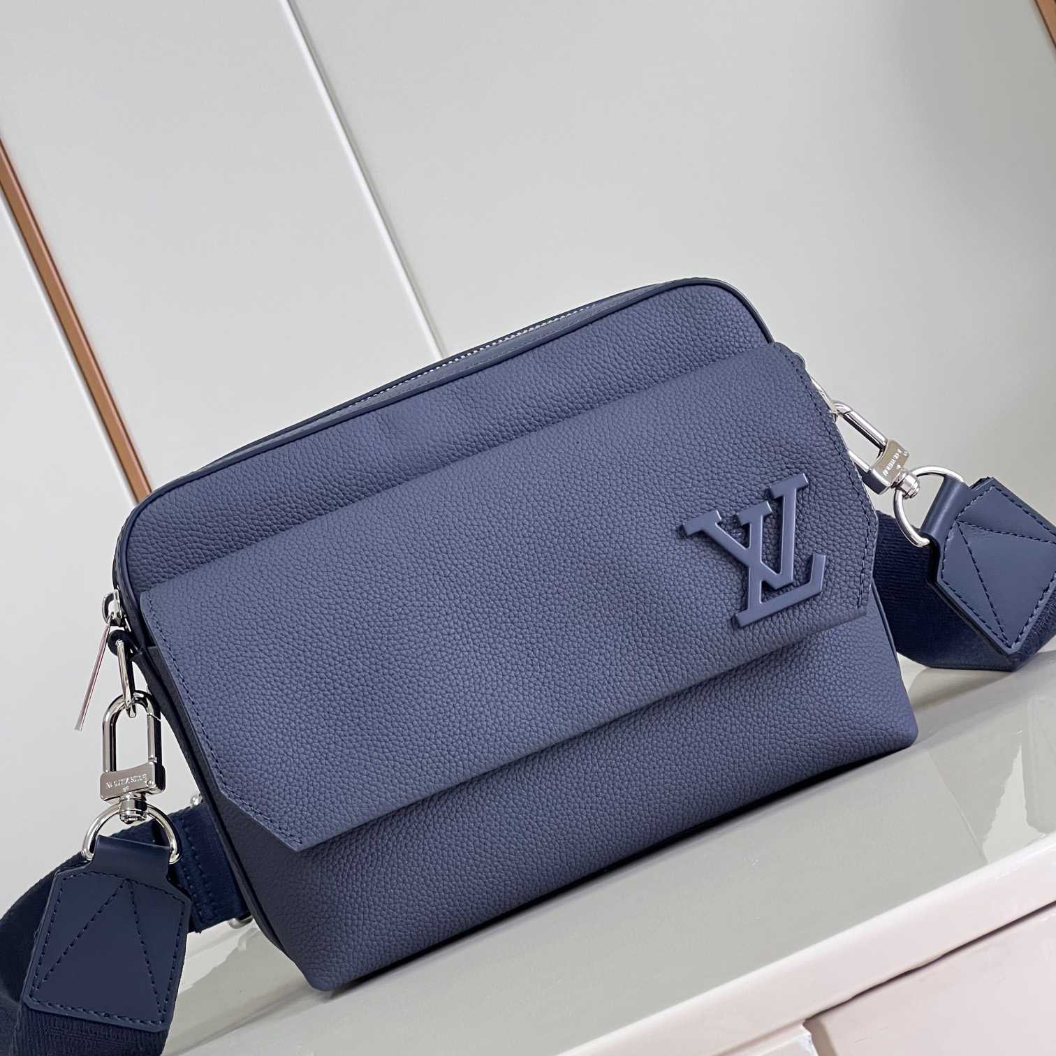 Louis Vuitton Fastline Messenger (23.5x18x7cm)   M22611 - 