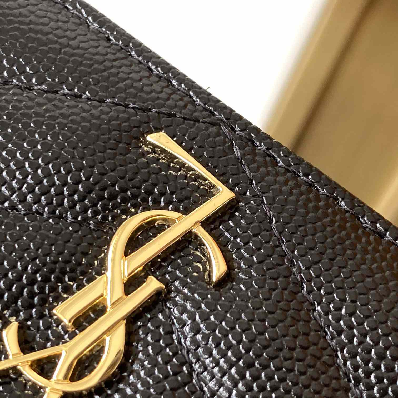 Saint Laurent Leather Card Wallet (10x7.5x0.5 cm) - 