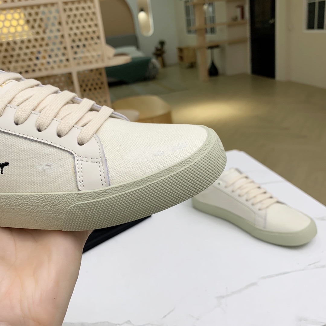 Saint Laurent Court Classic Sl/06 Sneakers Embroidered With Saint Laurent,In White Worn-look Fabric And Leather - 