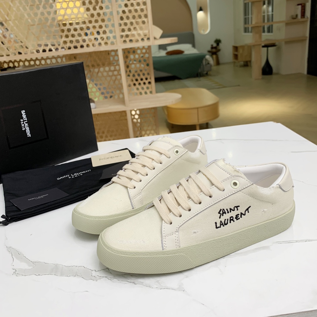 Saint Laurent Court Classic Sl/06 Sneakers Embroidered With Saint Laurent,In White Worn-look Fabric And Leather - 