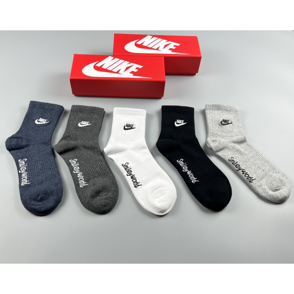 Nike Socks /Box - 