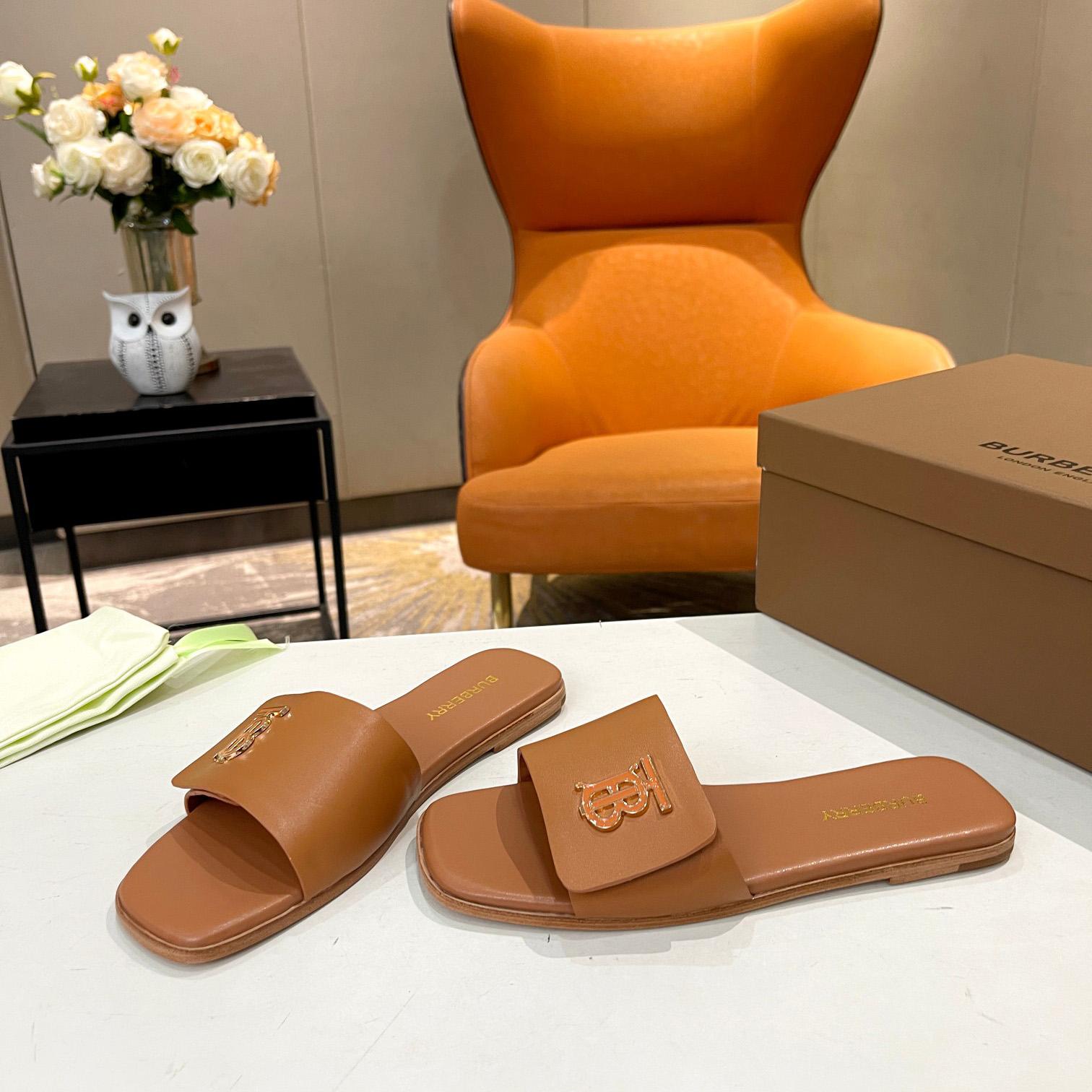 Burberry Women's Mule Sandals - 