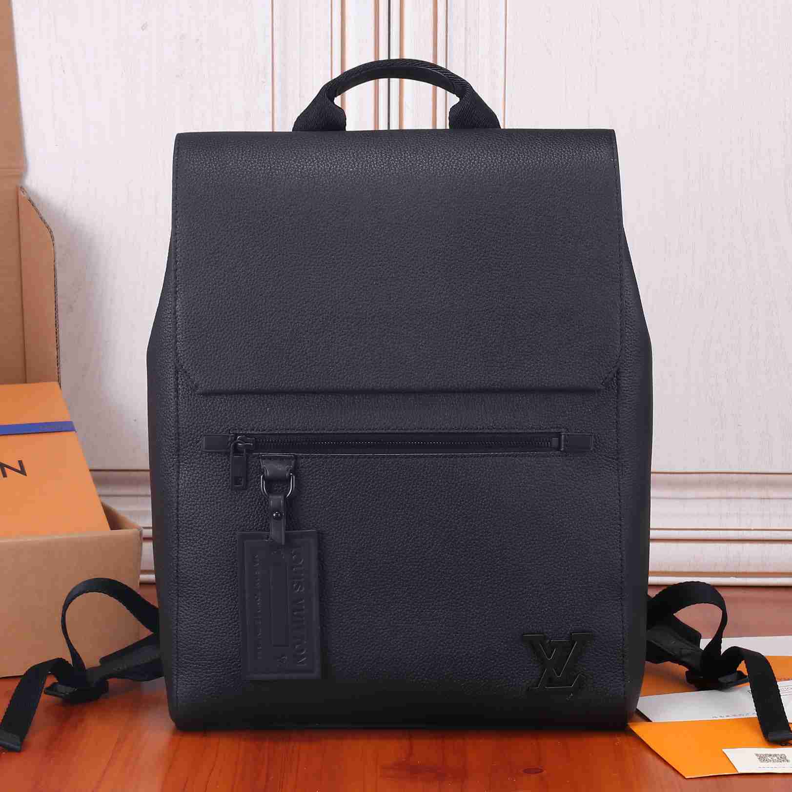 Louis Vuitton Fastline Backpack    M21367 - DesignerGu