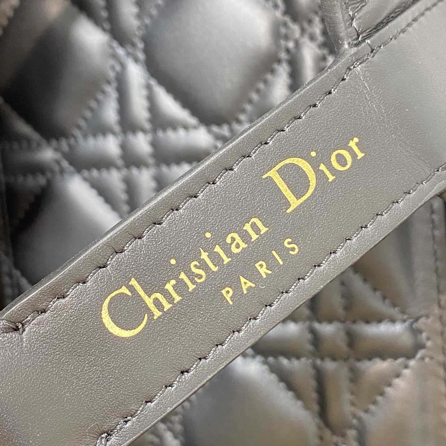 Dior Medium Dior Toujours Bag - 