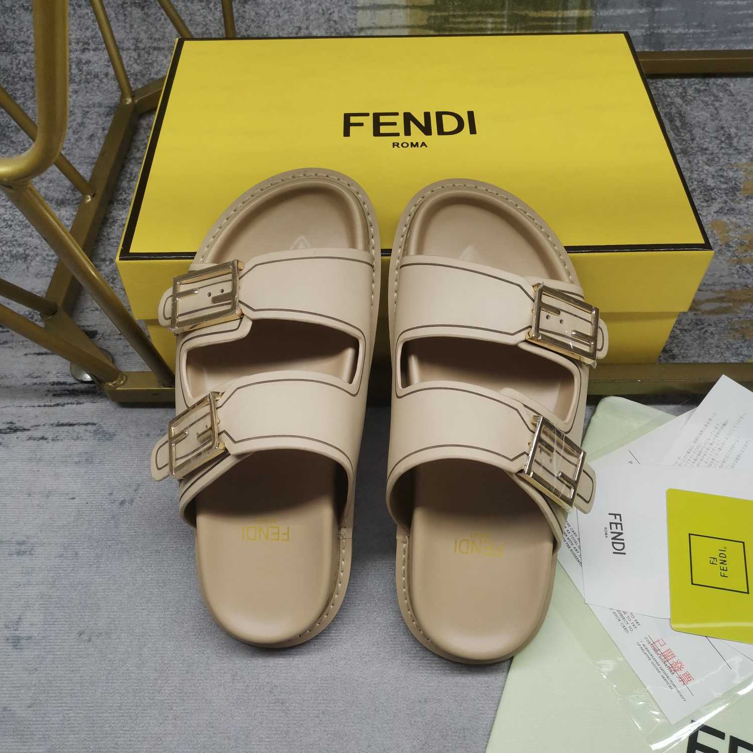 Fendi Feel Beige Leather Slides - 