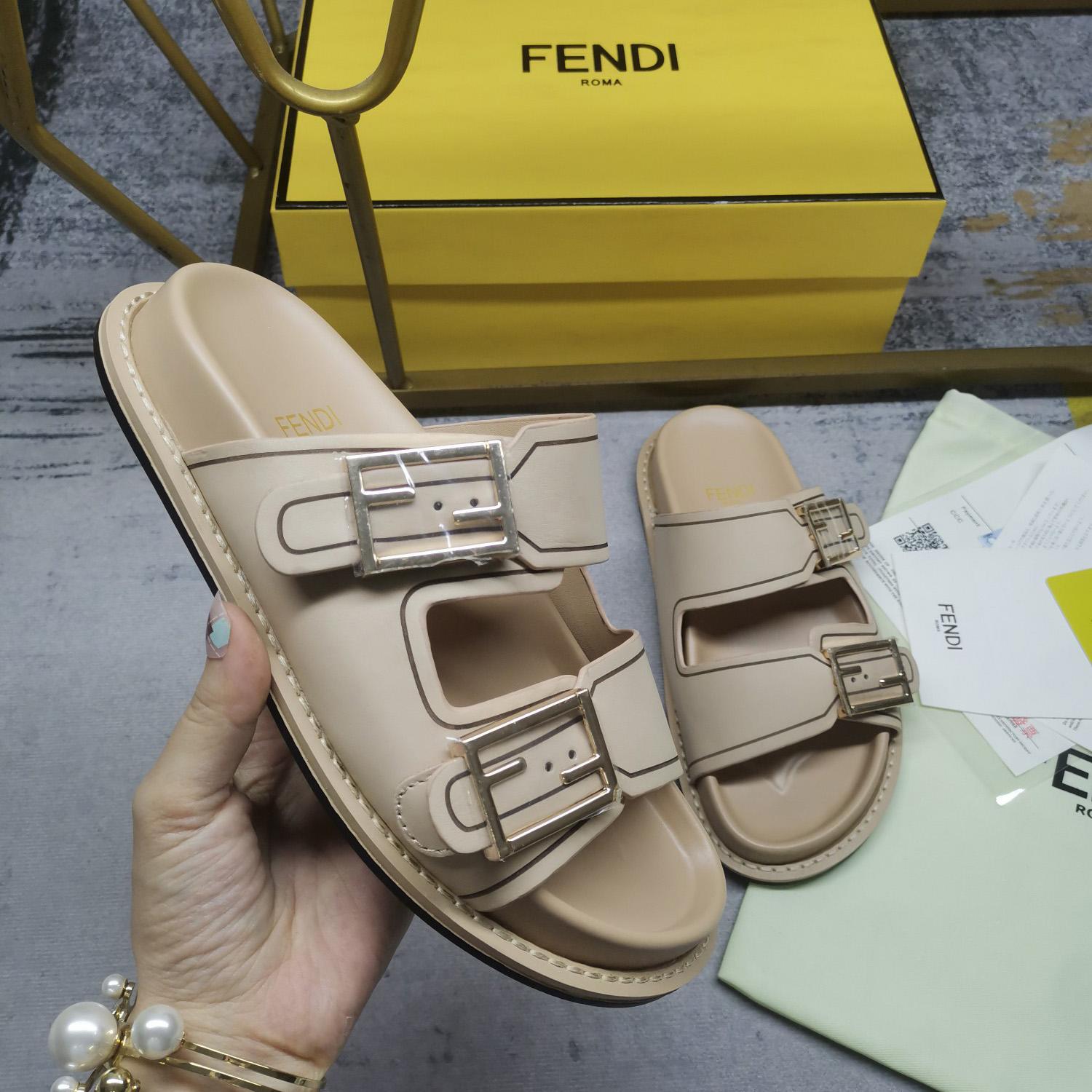Fendi Feel Beige Leather Slides - 