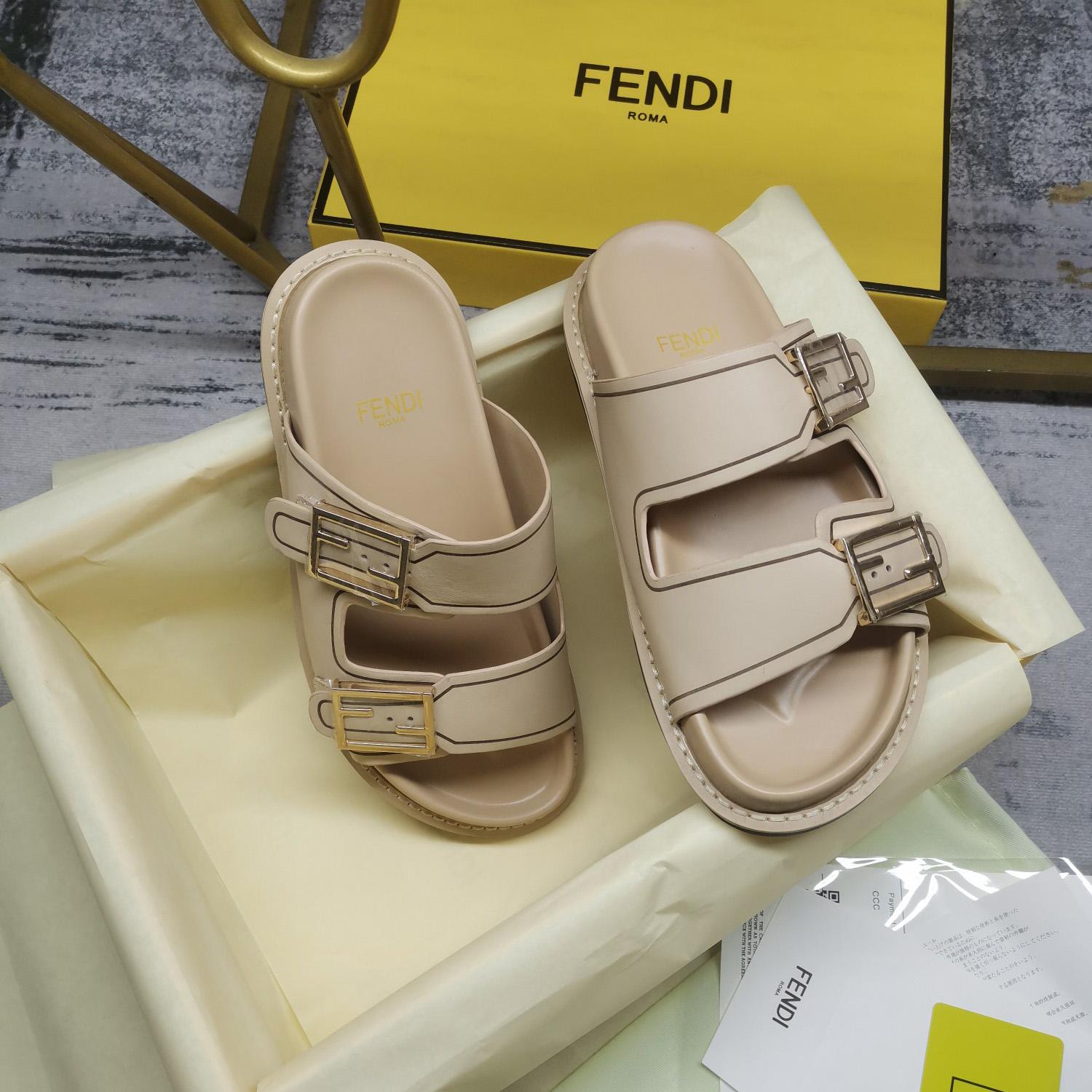 Fendi Feel Beige Leather Slides - 