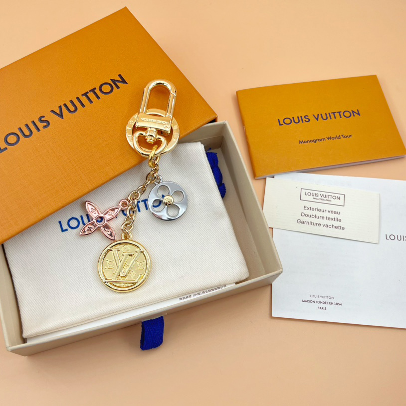 Louis Vuitton Nanogram Family Key Holder    M01017 - 