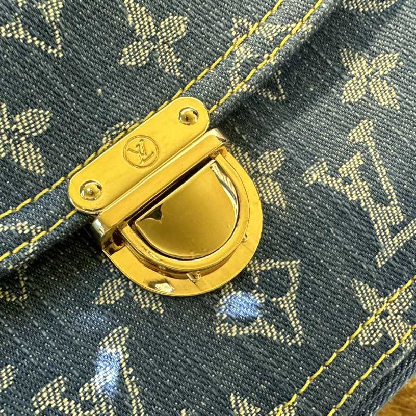 Louis Vuitton Blue Monogram Denim Bumbag   M95347 - 