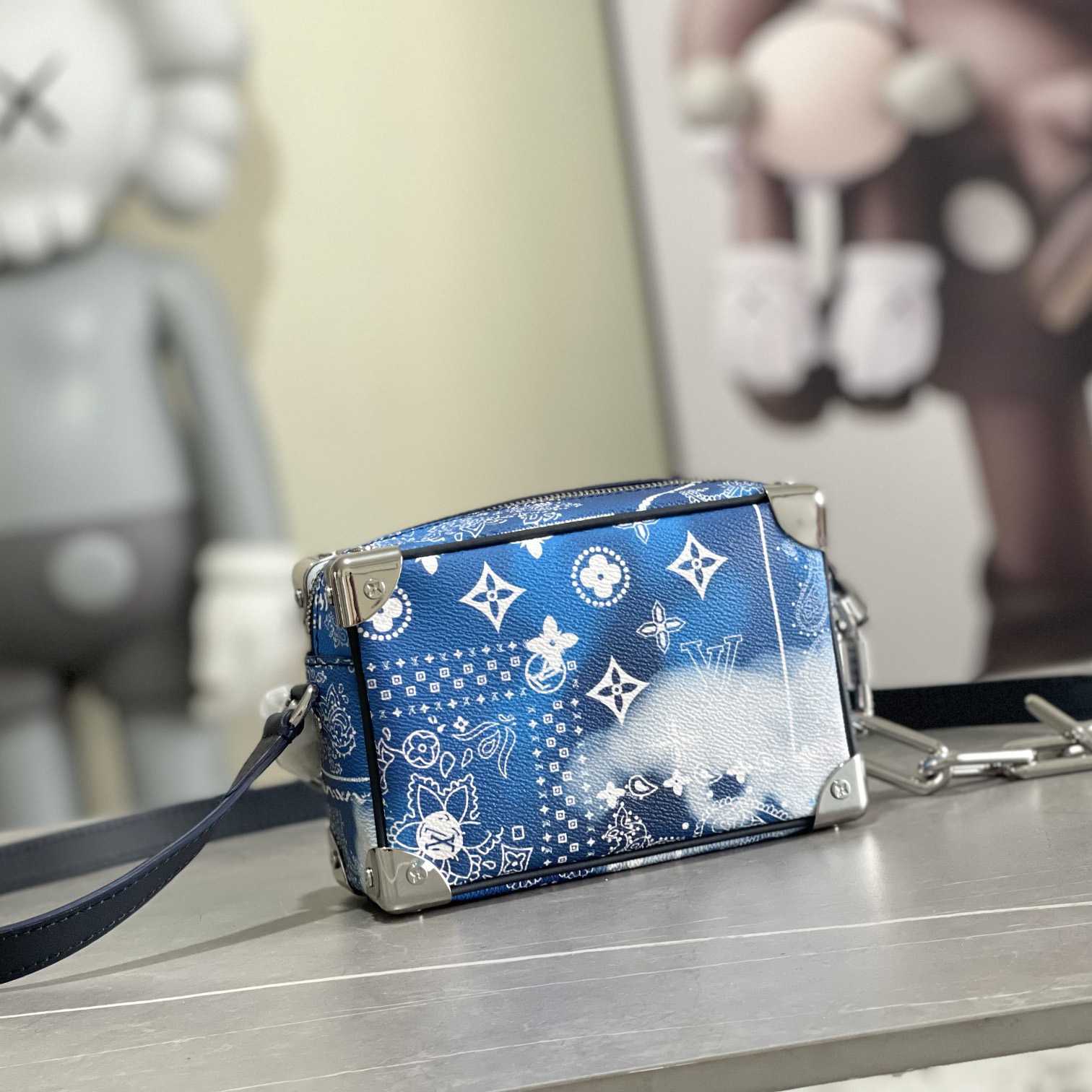 Louis Vuitton Mini Soft Trunk    M20557 - 