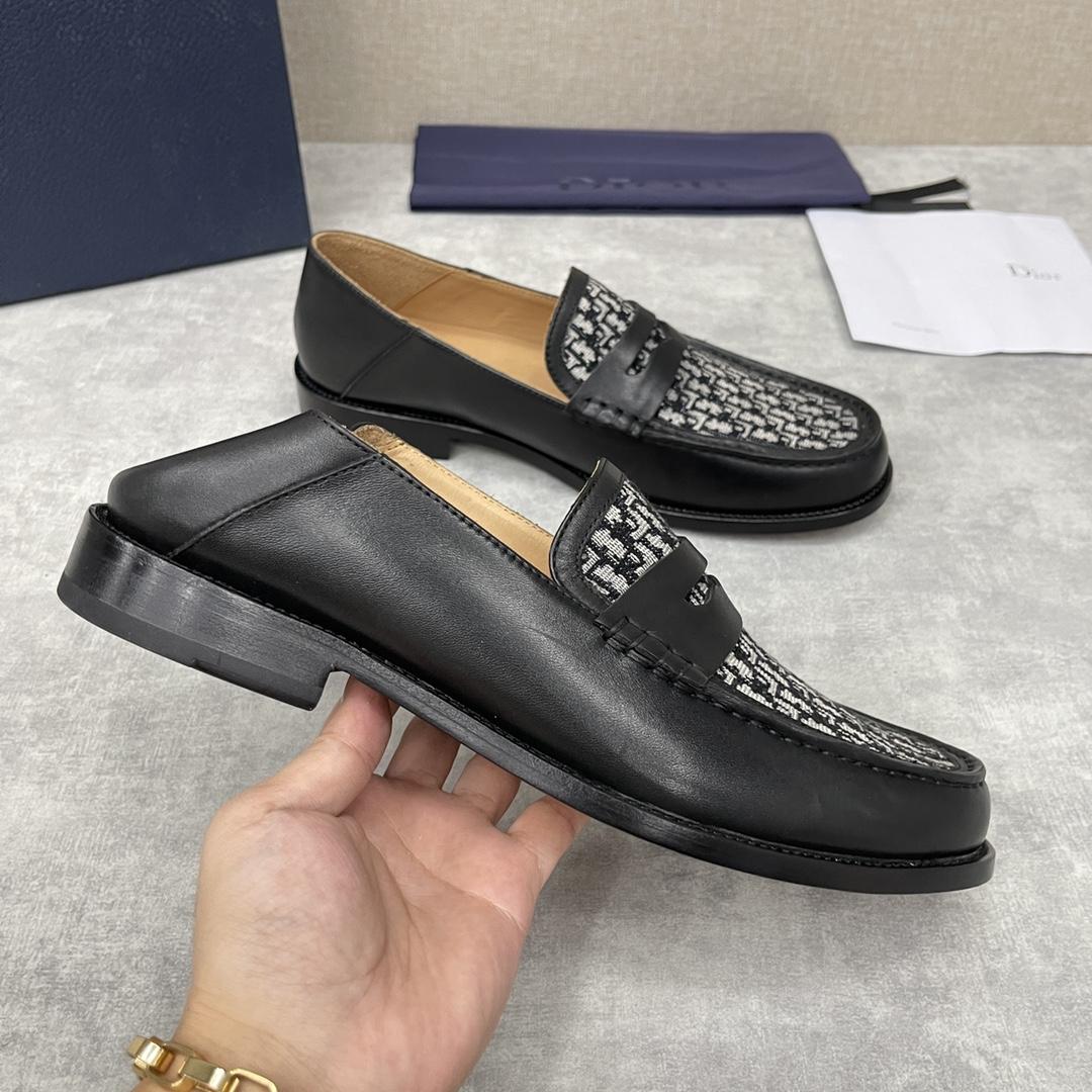 Dior Explorer Loafer - 