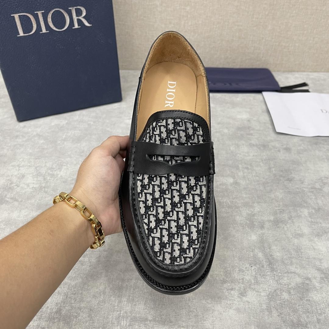 Dior Explorer Loafer - 