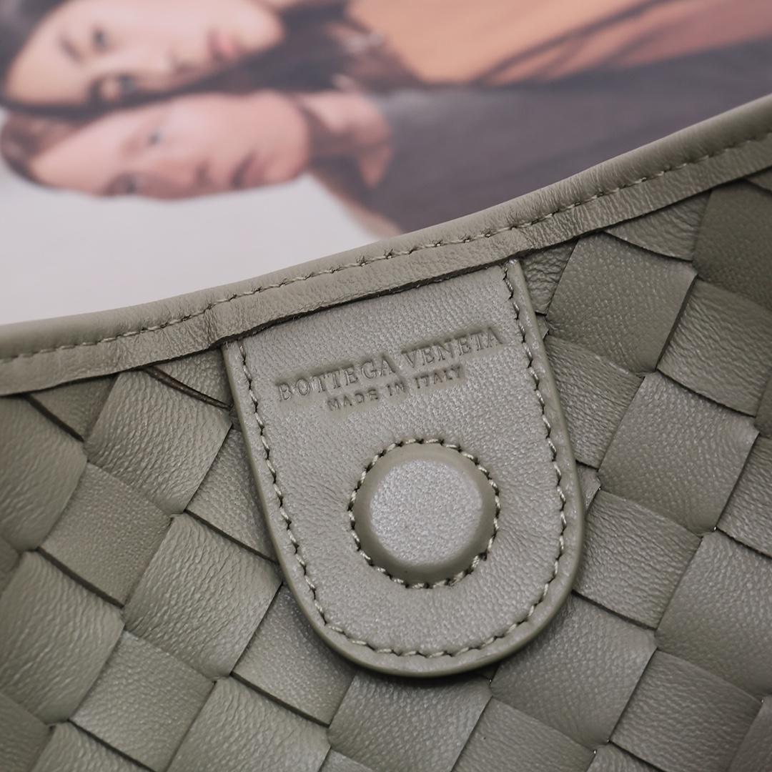 Bottega Veneta Sardine - 