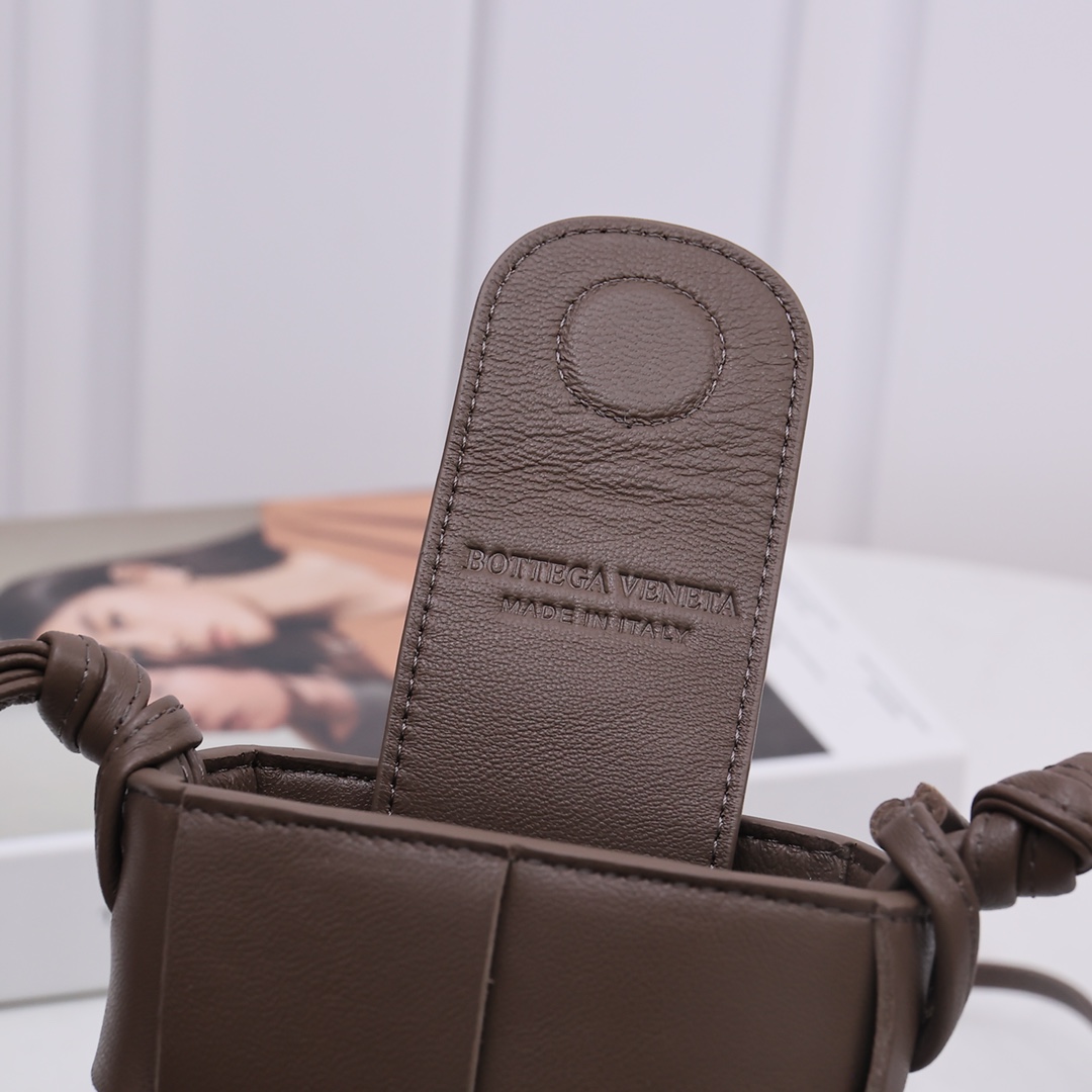 Bottega Veneta Mini Cassette Cross-Body Bag - 
