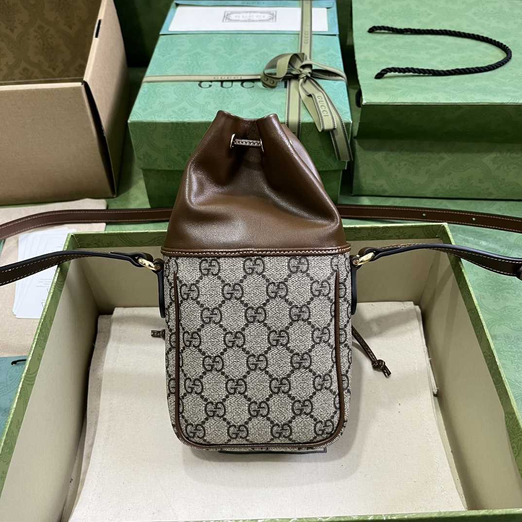 Gucci GG Mini Bucket Bag With Interlocking G - 