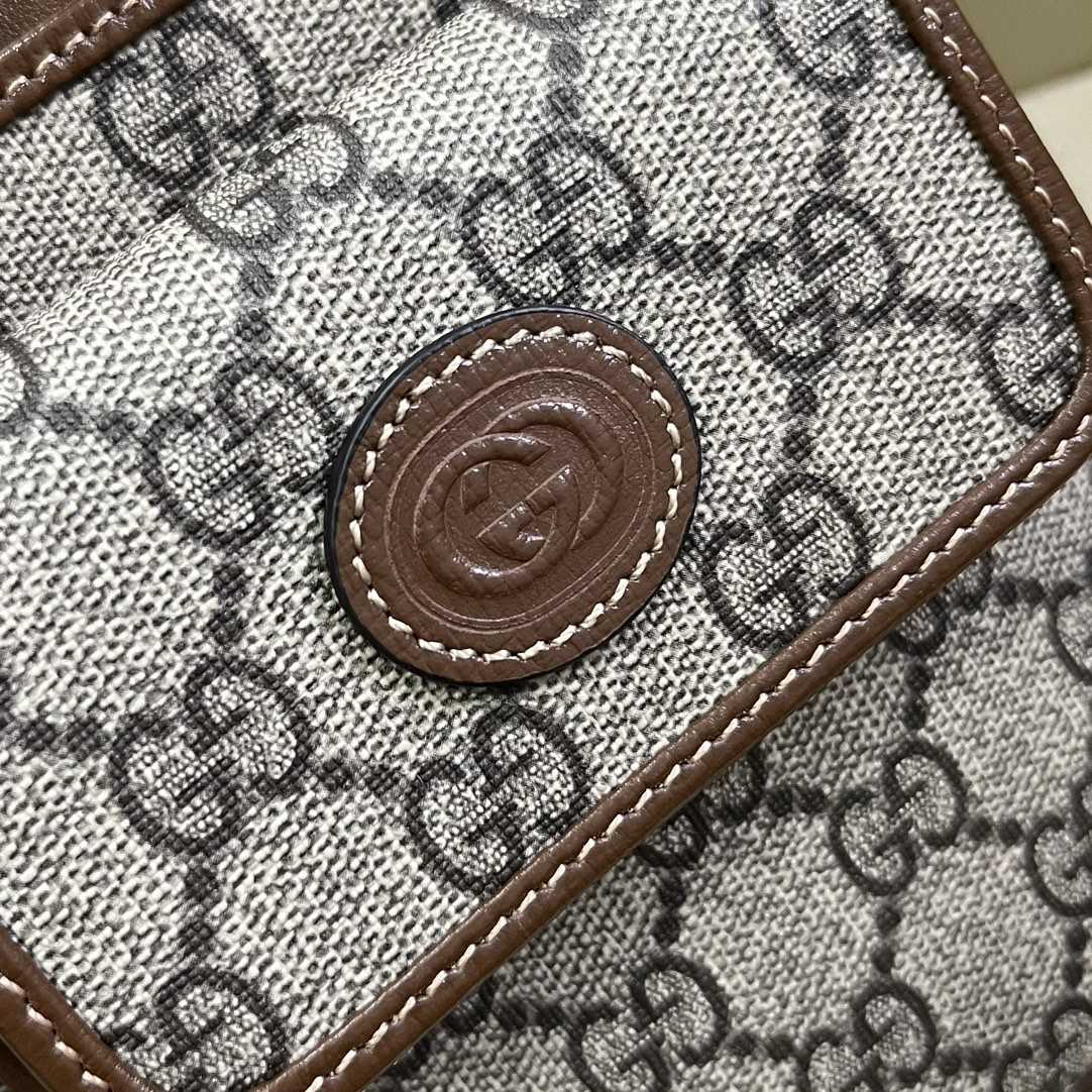 Gucci GG Mini Bucket Bag With Interlocking G - 