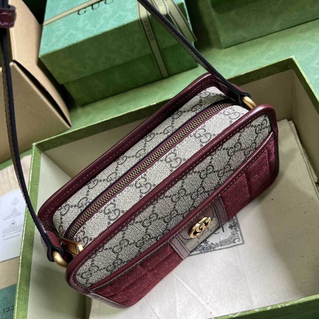 Gucci Mini GG Canvas Mini Shoulder Bag (21.5x 14x 7cm) - 