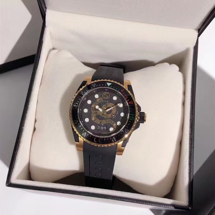 Gucci Dive Gold Plated Snake Dial - 