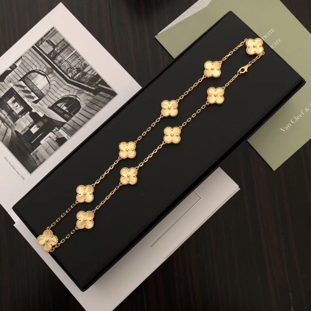 Van Cleef & Arpels Gold Alhambra Necklace - 