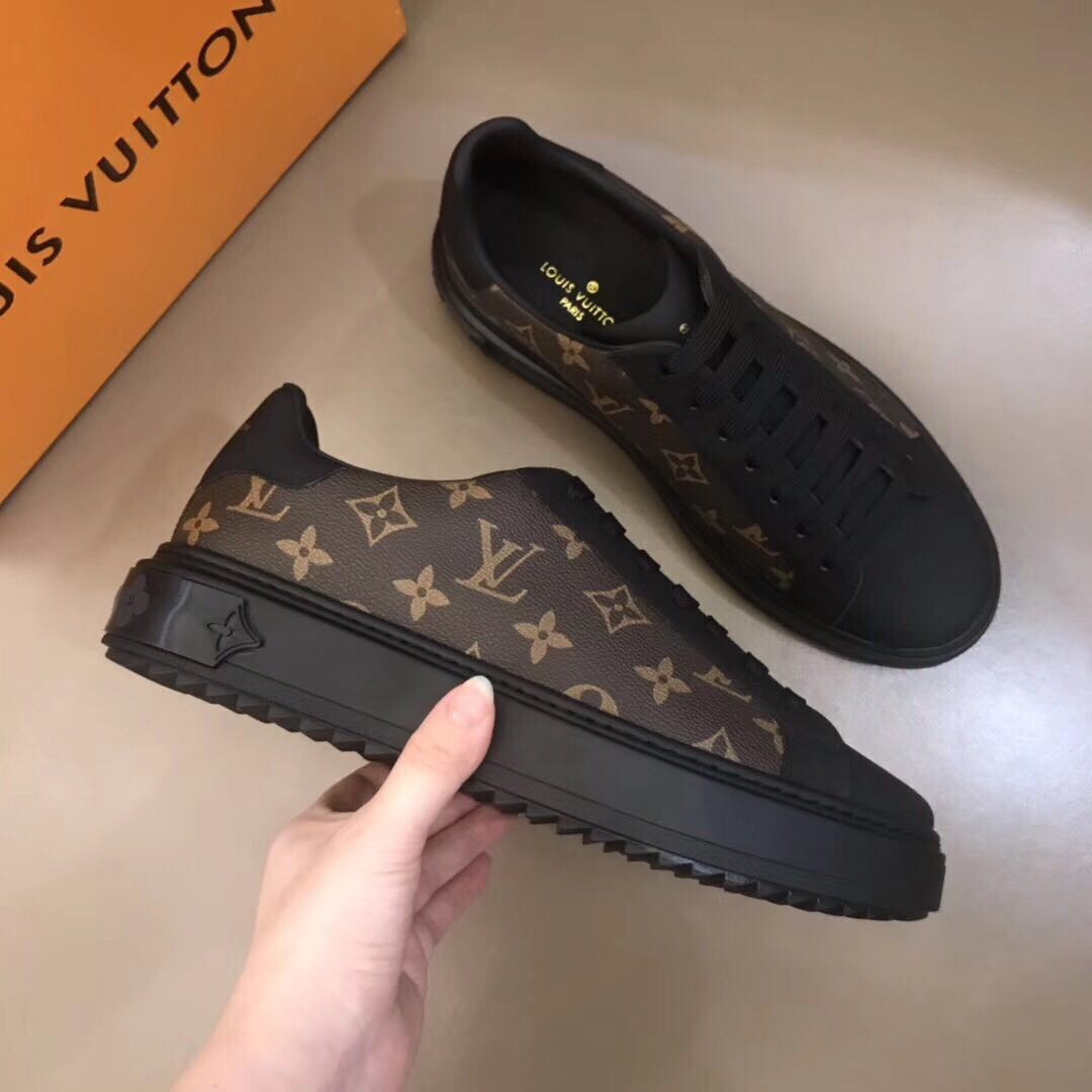 Louis Vuitton Monogram Sneakers - DesignerGu