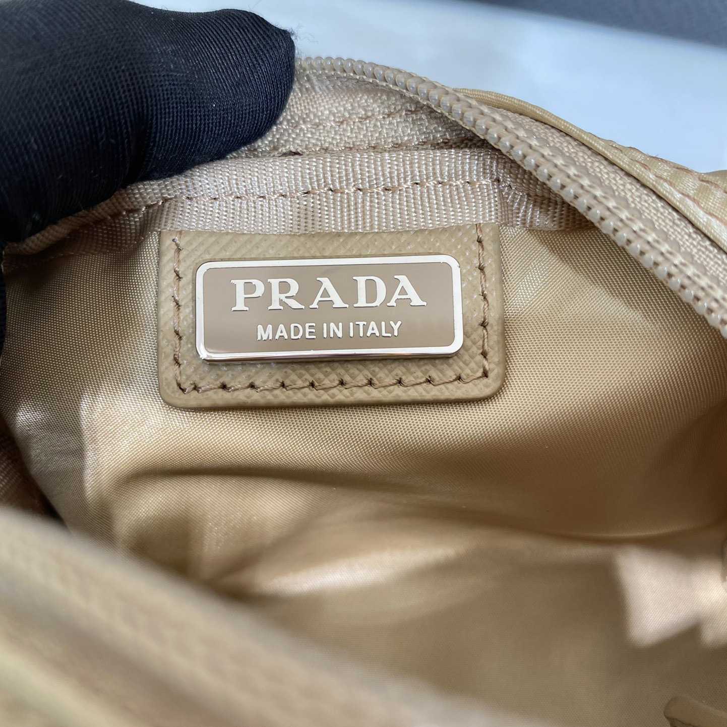 Prada Re-Nylon Necessaire - 