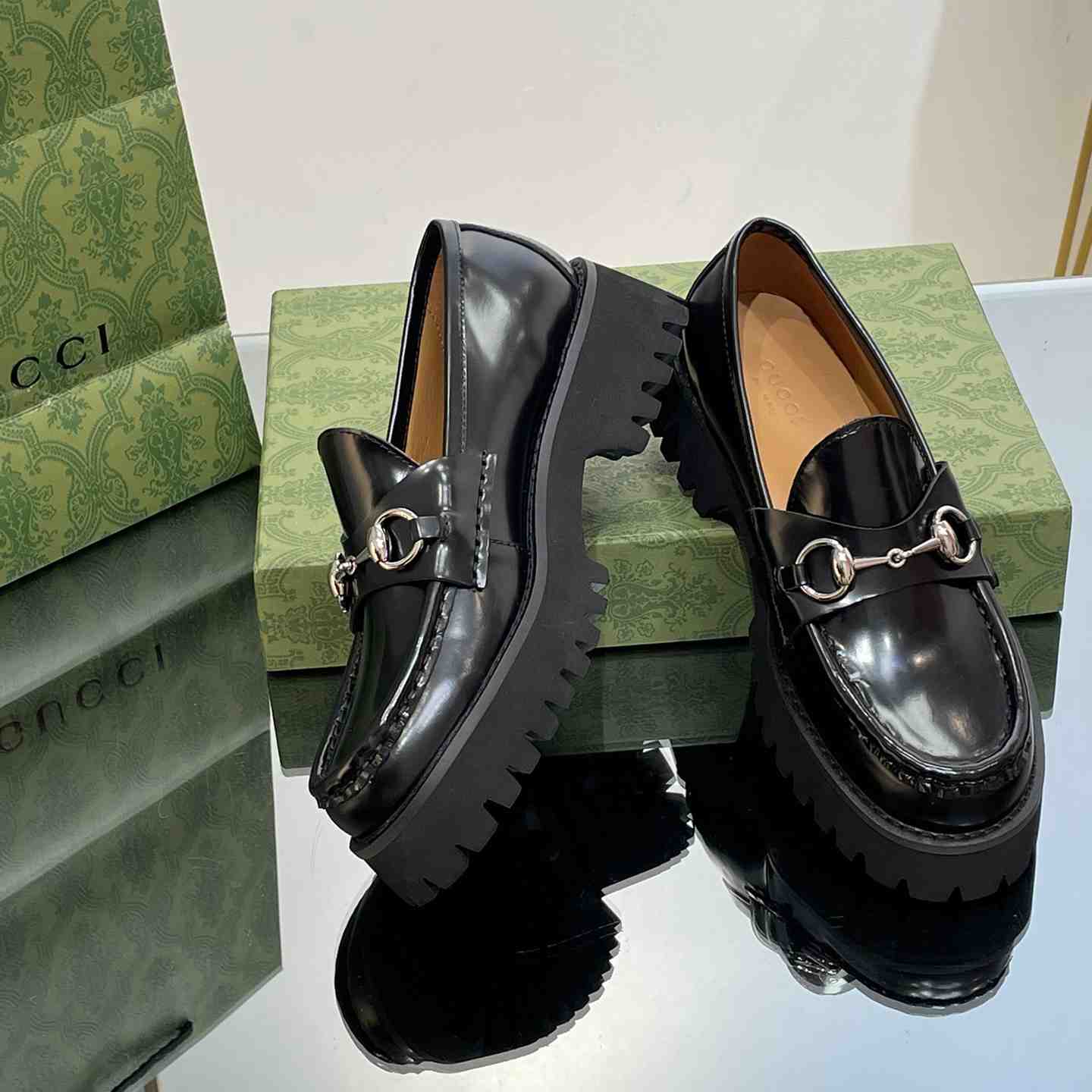 Gucci Women's Loafer With Horsebit - 