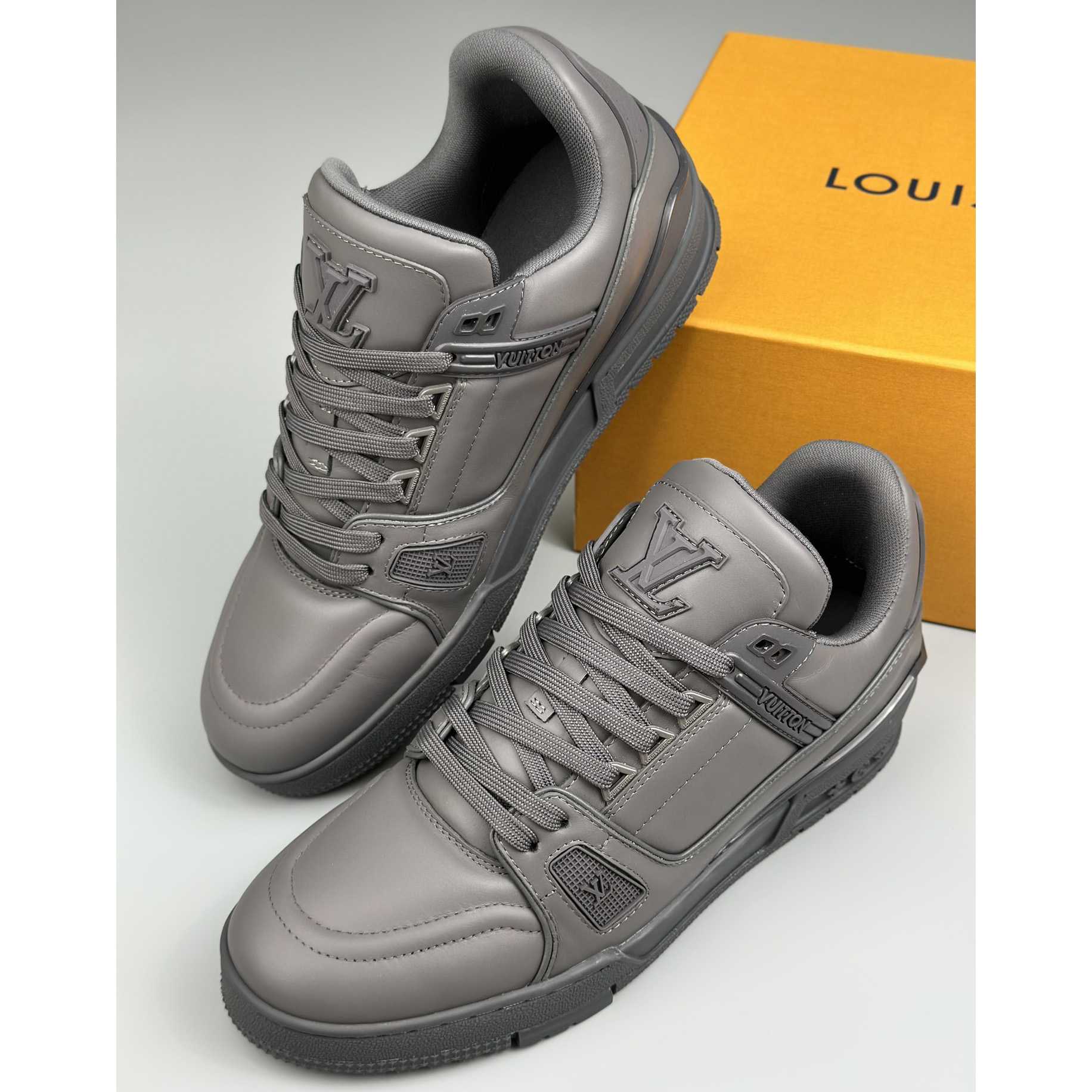 Louis Vuitton LV Trainer Sneaker (Upon UK Size)  1AC5CT - 