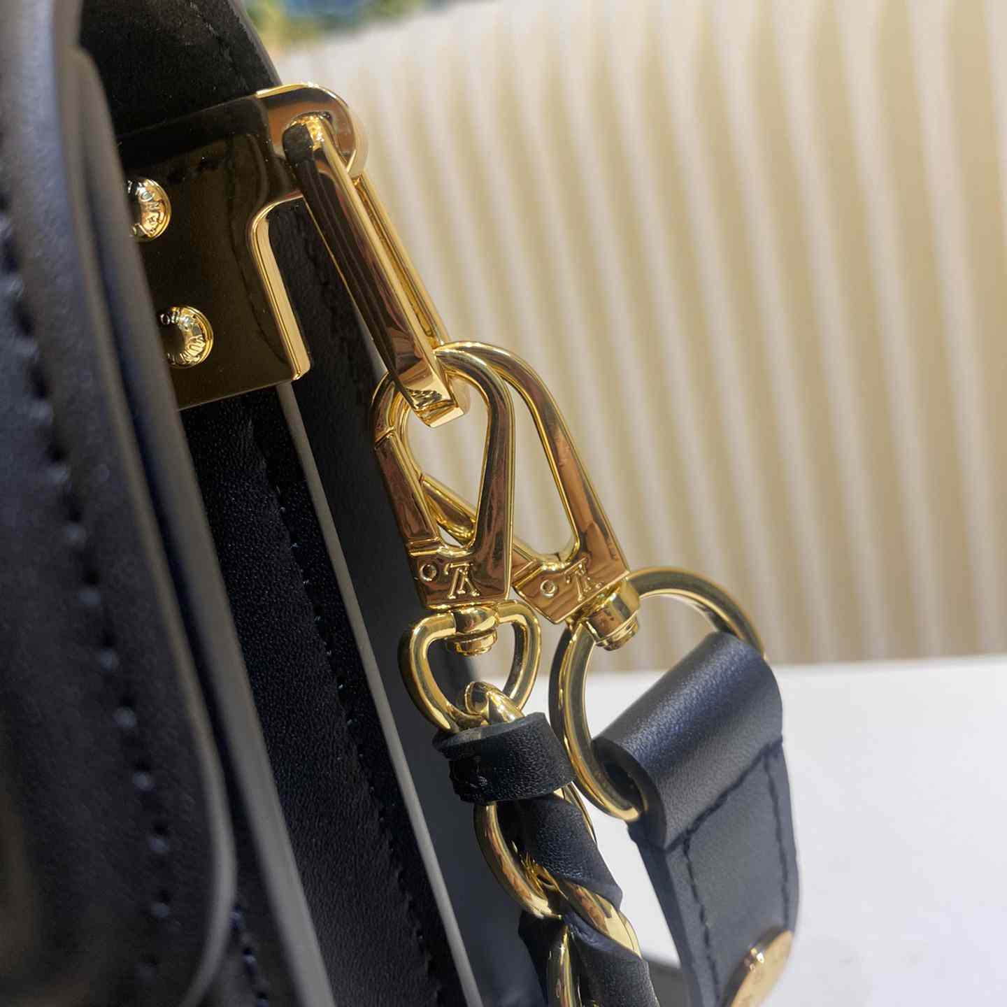 Louis Vuitton Mini Dauphine (20-15-9cm)  M55964 - 