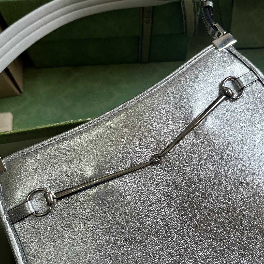 Gucci Horsebit Slim Small Shoulder Bag (23x 18.5x 3cm) - 