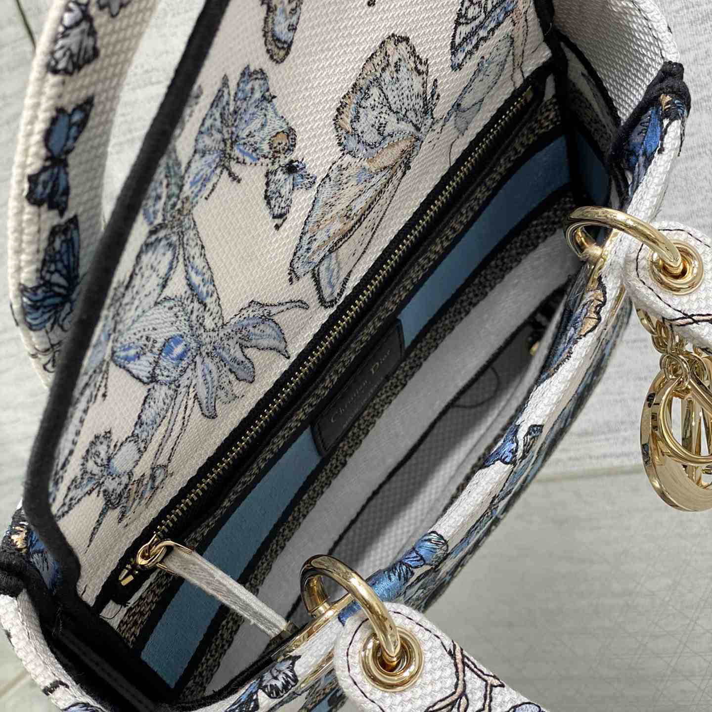 Dior Medium Lady D-lite Bag - 