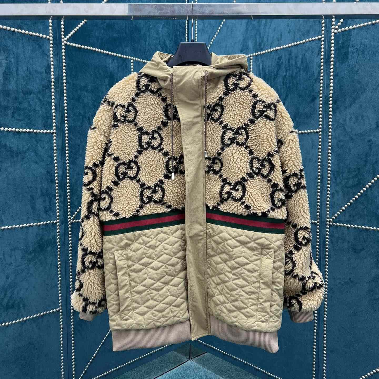 Gucci GG Jacquard Oversized Hooded Wool Jacket - DesignerGu