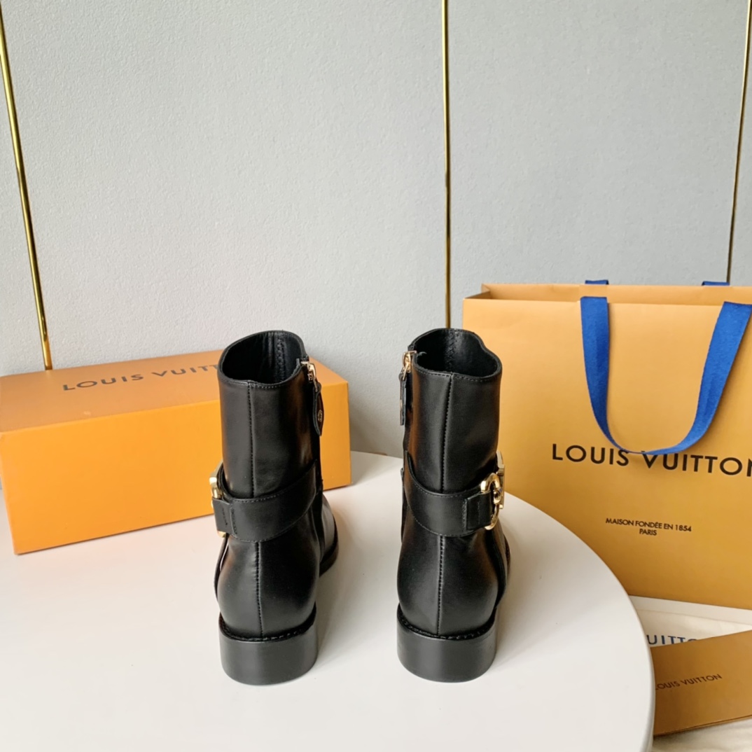 Louis Vuitton Westside Flat Ankle Boot   - 