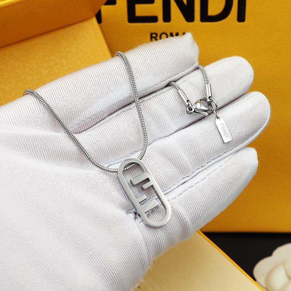 Fendi O’Lock Necklace - 