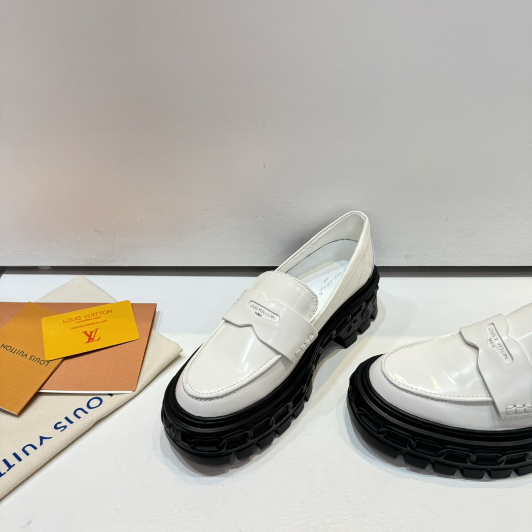 Louis Vuitton LV Record Loafer - 