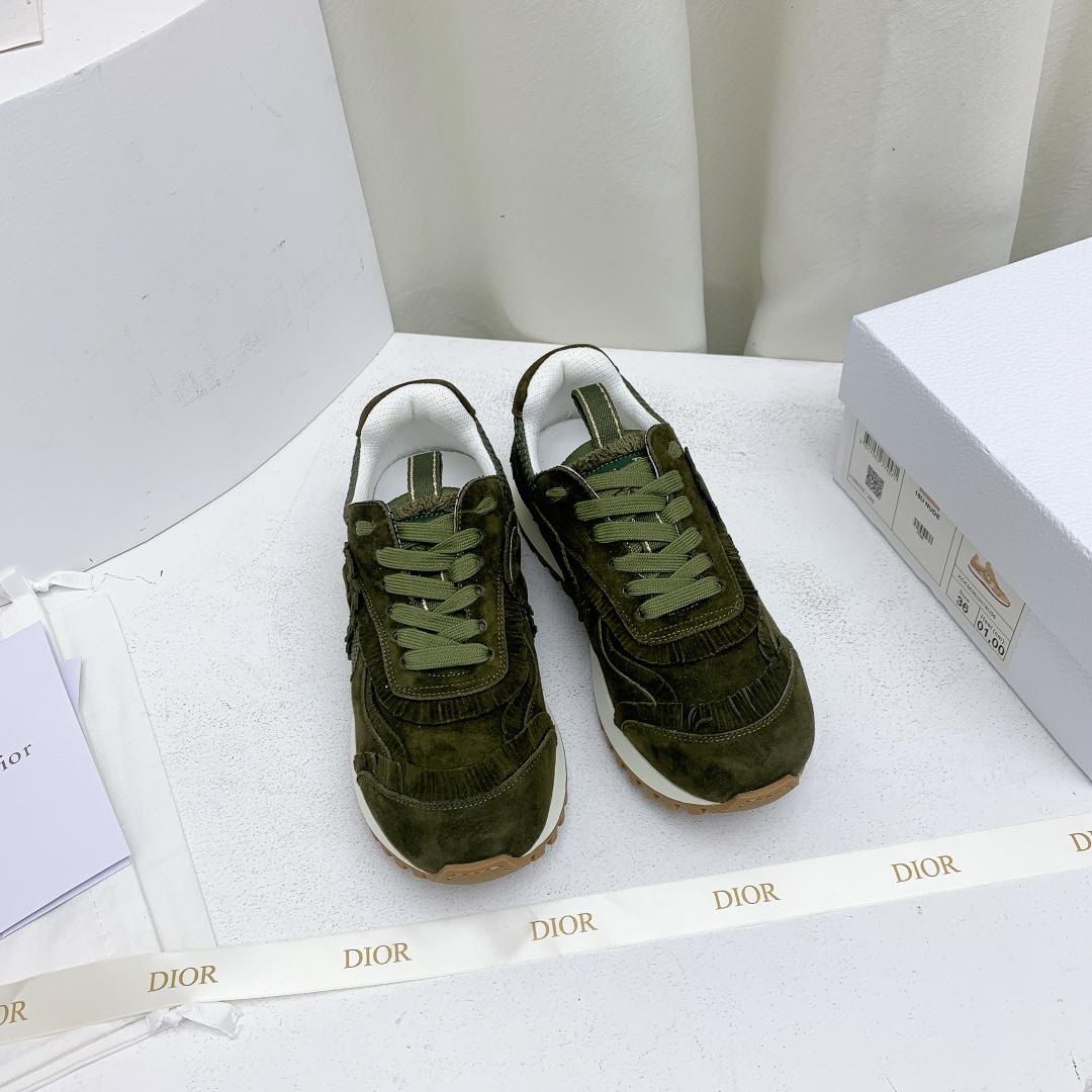 Dior C'est Dior Sneaker  - 