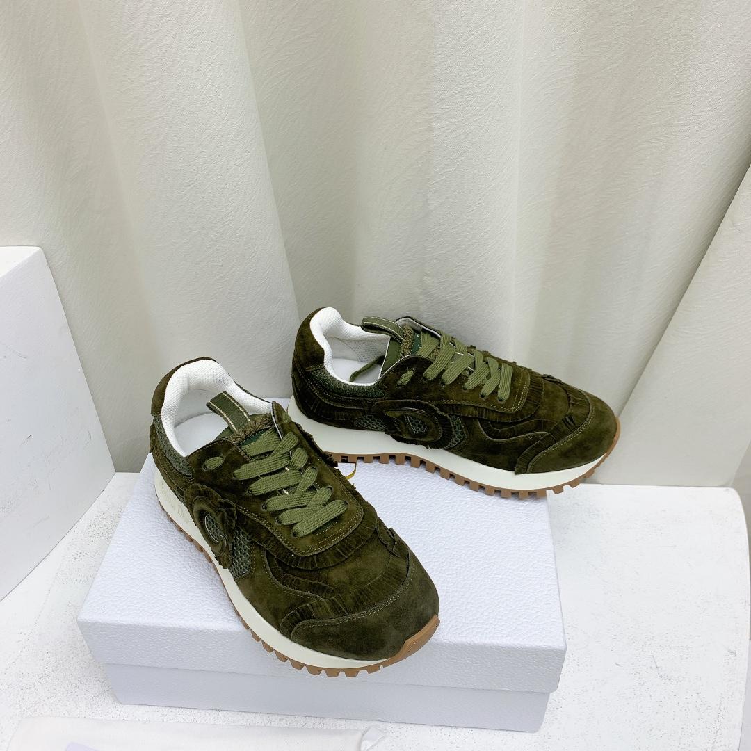 Dior C'est Dior Sneaker  - 