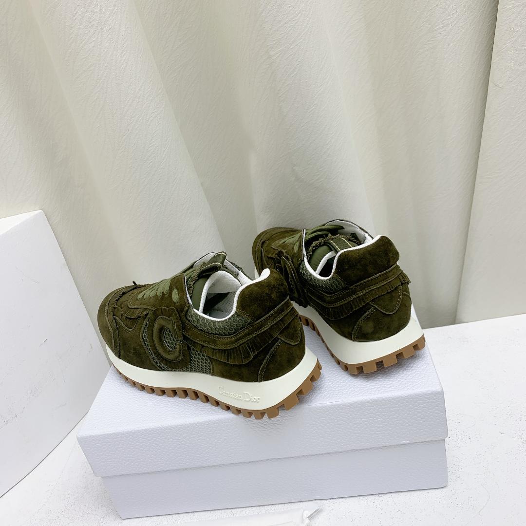 Dior C'est Dior Sneaker  - 