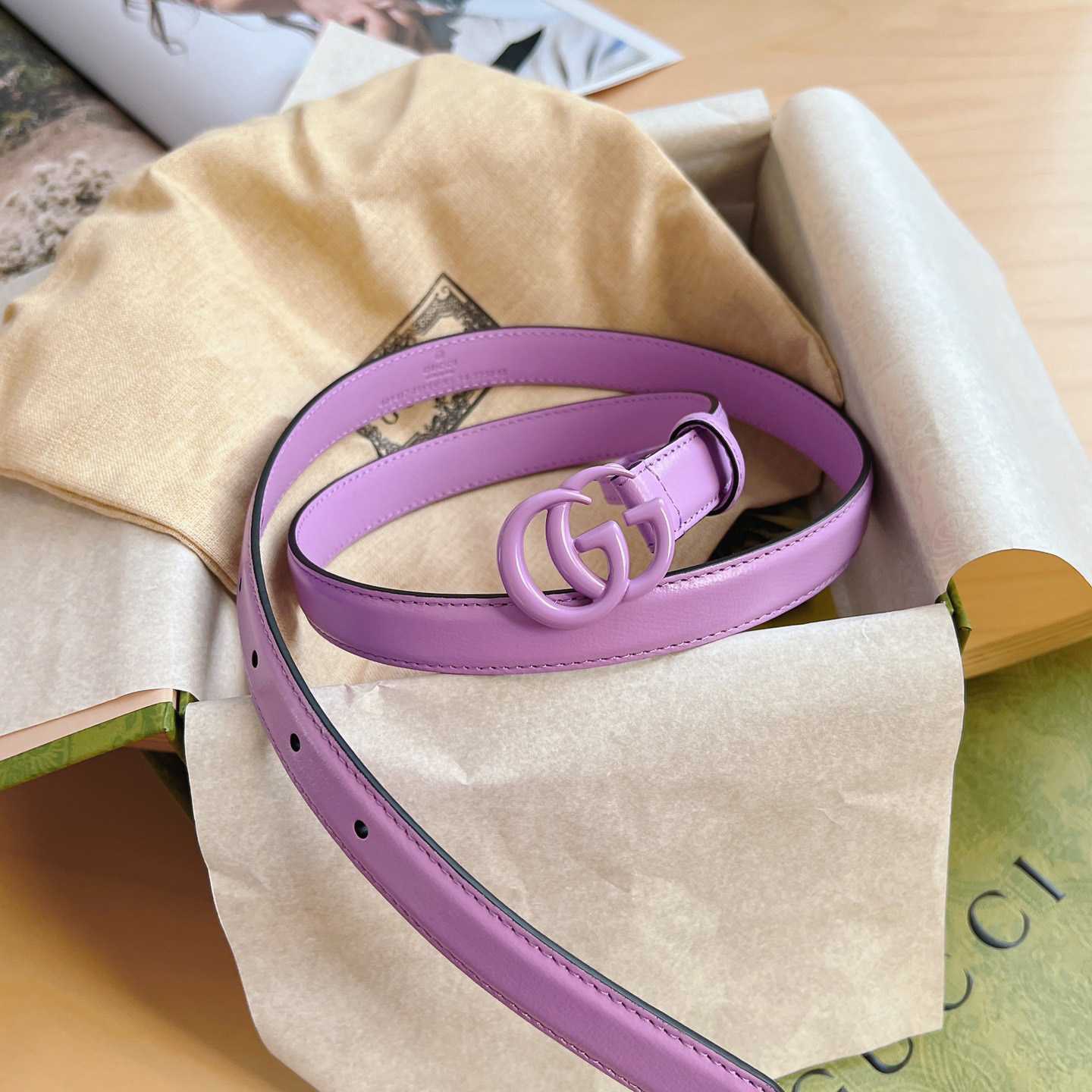 Gucci GG Marmont Reversible Thin Belt - 