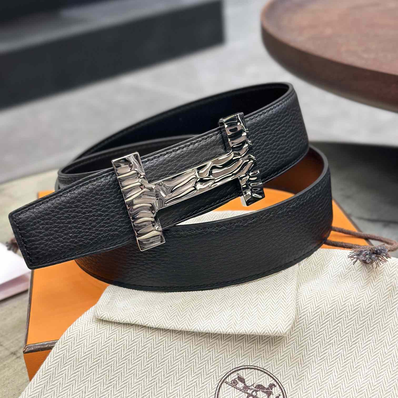 Hermes Quizz H2O Belt buckle & Reversible Leather Strap 38 mm - DesignerGu