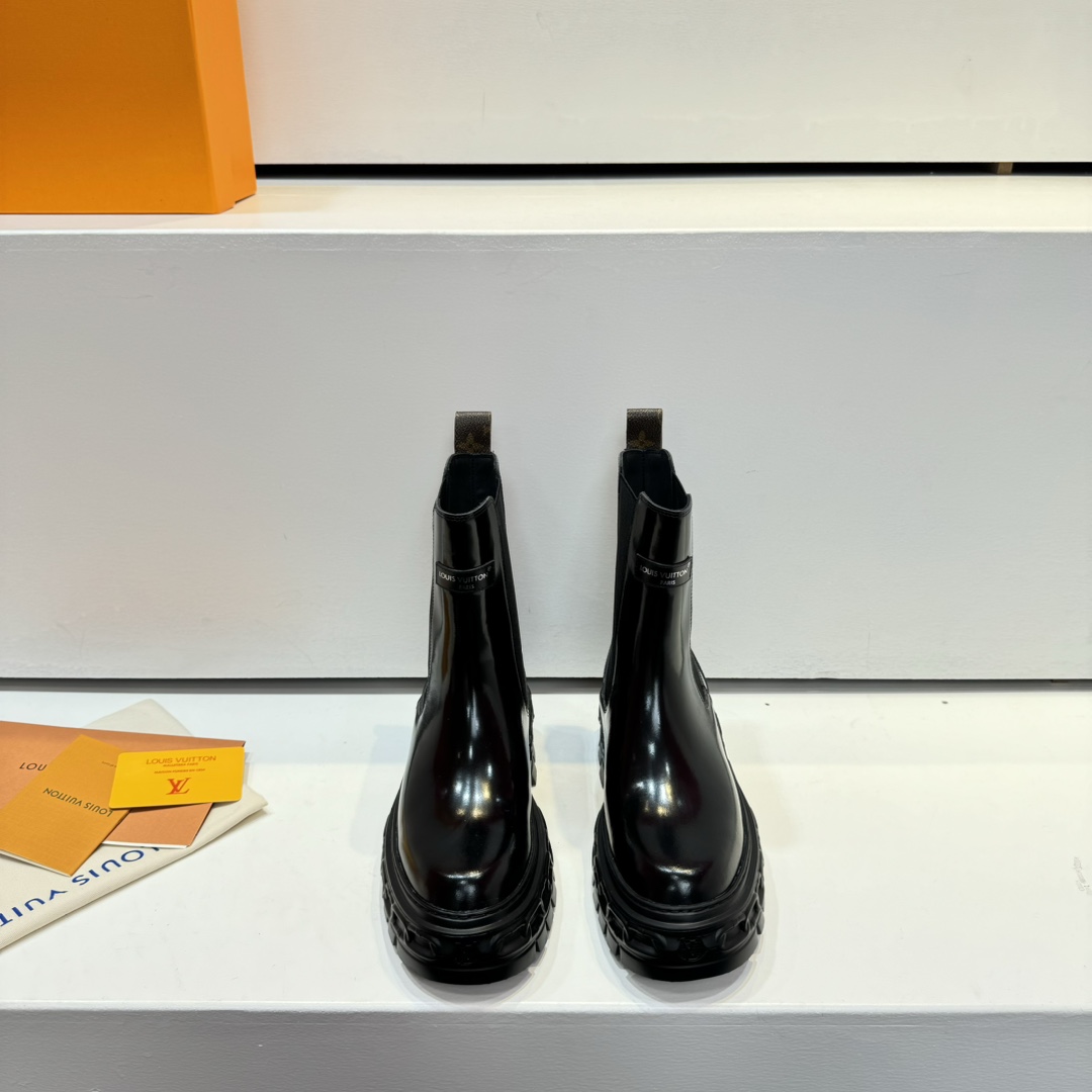 Louis Vuitton LV Record Chelsea Boot - 