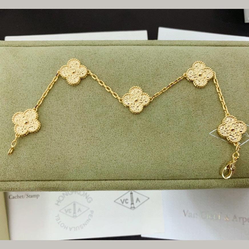 Van Cleef & Arpels Vintage Alhambra Bracelet - 
