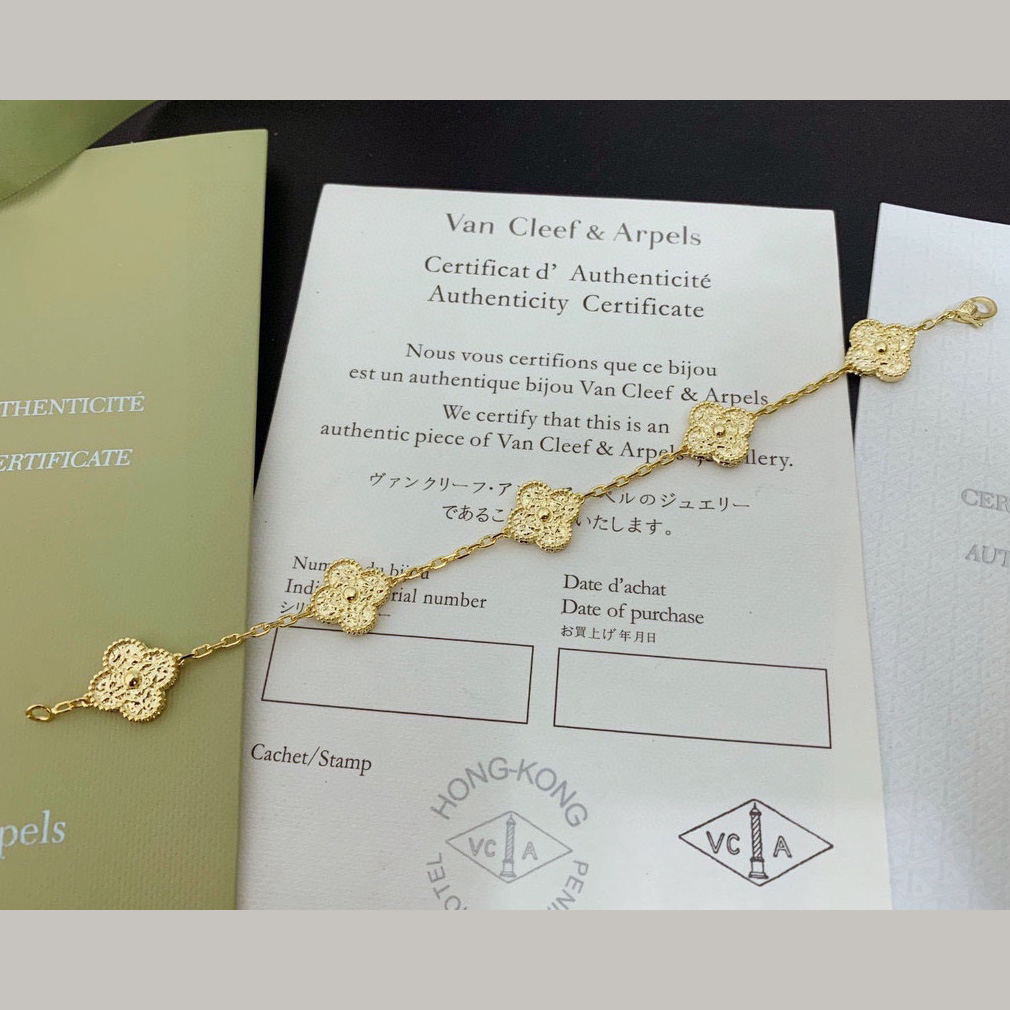 Van Cleef & Arpels Vintage Alhambra Bracelet - 