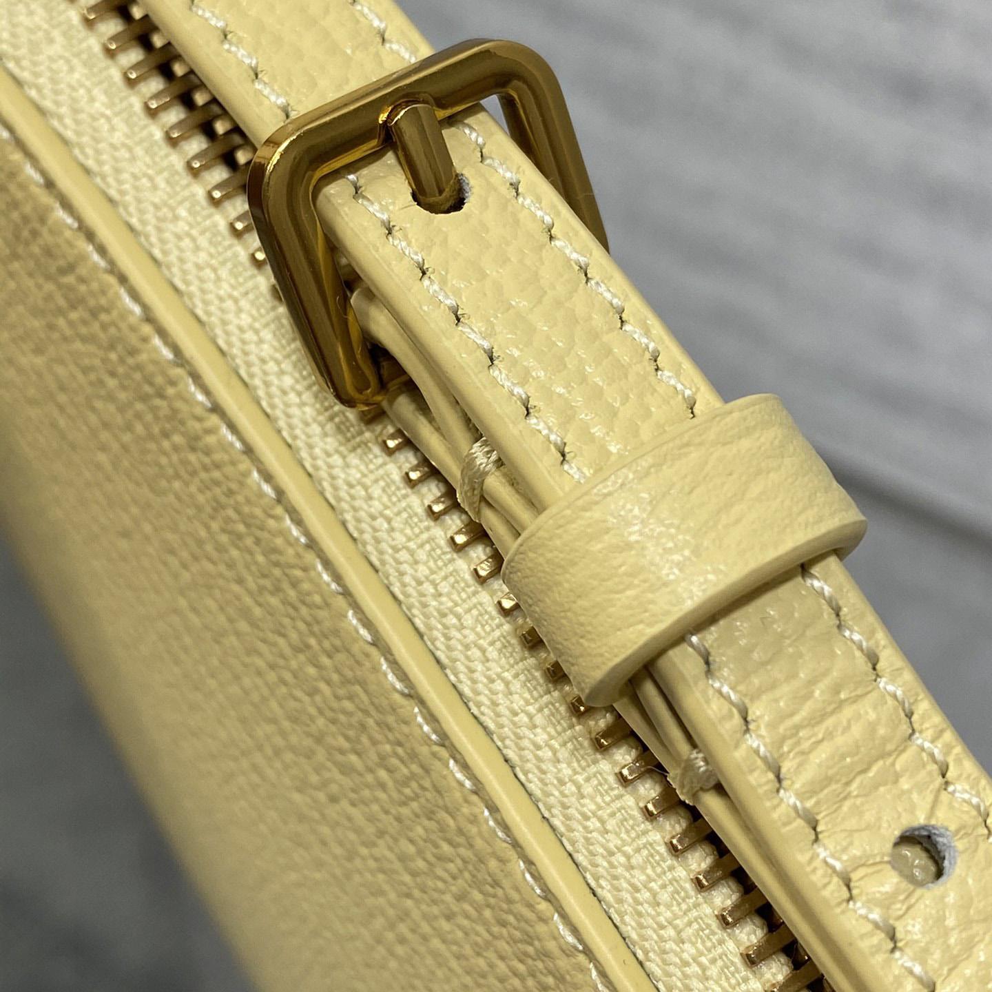Dior Saddle Shoulder Pouch - 