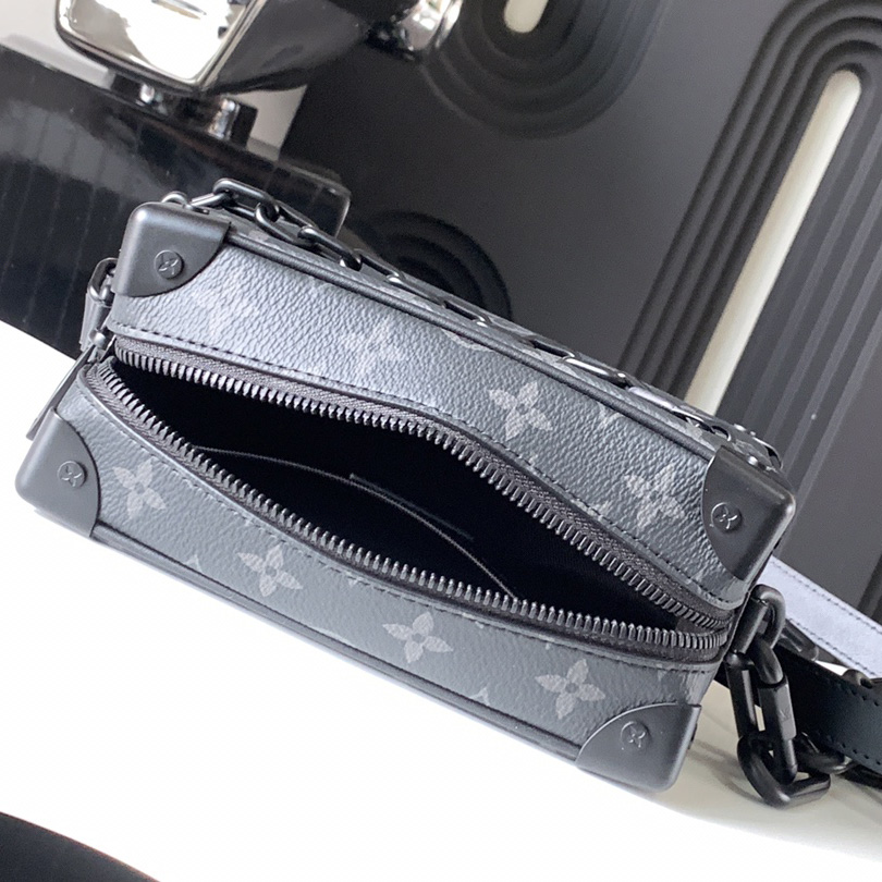 Louis Vuitton Mini Soft Trunk   M44735 - 